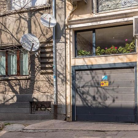 Appartamento Minimalistic 1Br Flat With A Parking Spot Varna Esterno foto